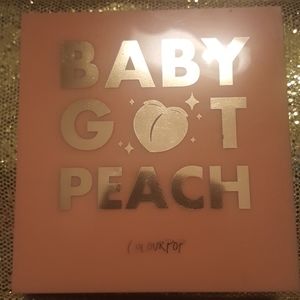 Colourpop's Baby Got Peach palette